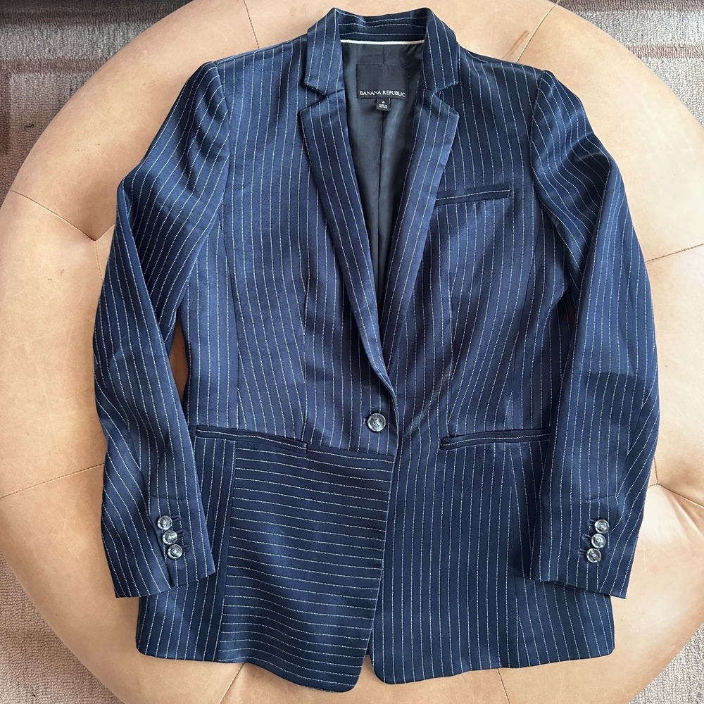 Banana Republic Satin Pinstripe Blazer Womens 4 Navy Blue Rayon Tailored Suit